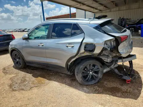 KL4AMDSL4RB170784 — 2024 Buick Encore GX, foto 2 de Copart 24.09.2026, Parte trasera