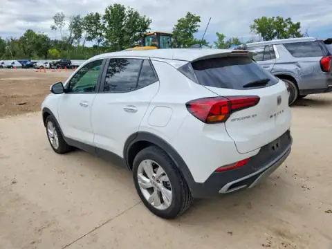 KL4AMBS28RB090755 — 2024 Buick Encore GX, ფოტო 2, Copart 22.09.2026, წინა ნაწილი