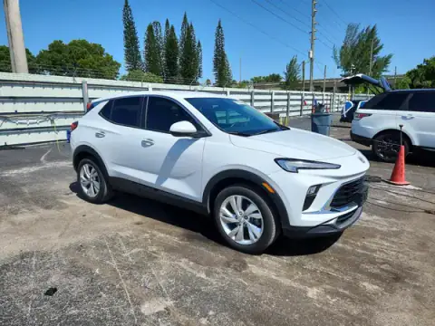 KL4AMBSL8SB202761 — 2025 Buick Encore GX, photo 4 from Copart, Side