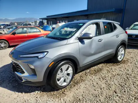 KL4AMBSL2SB141939 Buick Encore GX 2025 — повреждение биологическая или химическая опасность, фото до ремонта