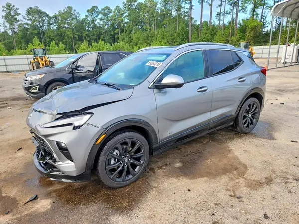 KL4AMDSL2SB134209 Buick Encore GX 2025 — uszkodzenie Przód, zdjęcie przed naprawą