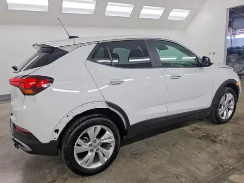 KL4AMBSL4TB187211 — 2026 Buick Encore GX, photo 3 from Copart 21.09.2026, Rear end