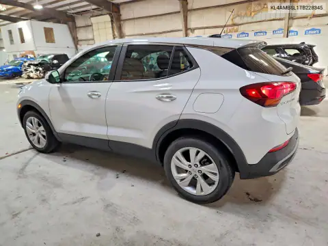 KL4AMBSL1TB228345 — 2026 Buick Encore GX, zdjęcie 2 z Copart 14.10.2026, Uszkodzenia mechaniczne
