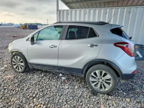 KL4CJASBXHB172531 — 2017 Buick Encore, photo 2 from Copart, Front end