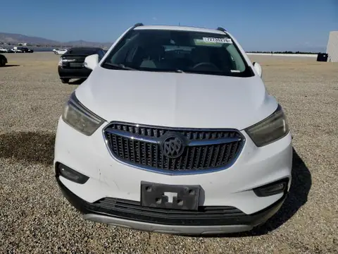 KL4CJCSBXHB192810 — 2017 Buick Encore, foto 5 de Copart 27.10.2026, Daños en los bajos