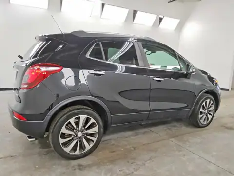 KL4CJFSB6JB575148 — 2018 Buick Encore, photo 3 from Copart 22.09.2026, Minor dents and scratches