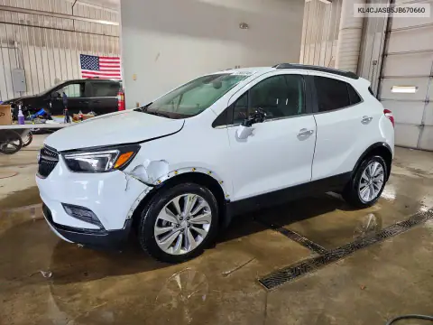 KL4CJASB5JB670660 — 2018 Buick Encore, Przód, zdjęć przed naprawą