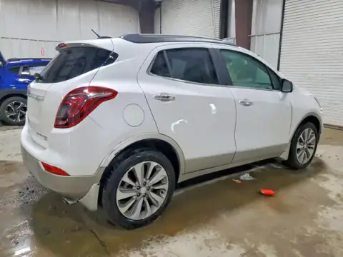 KL4CJESBXKB743112 — 2019 Buick Encore, zdjęcie 3 z Copart, Przód