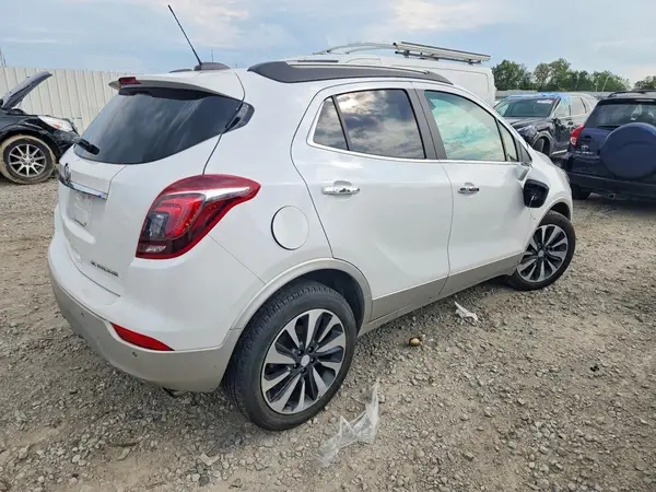 KL4CJCSB8LB048083 — 2020 Buick Encore, фото 3 с аукциона Copart 29.09.2026, Передняя часть