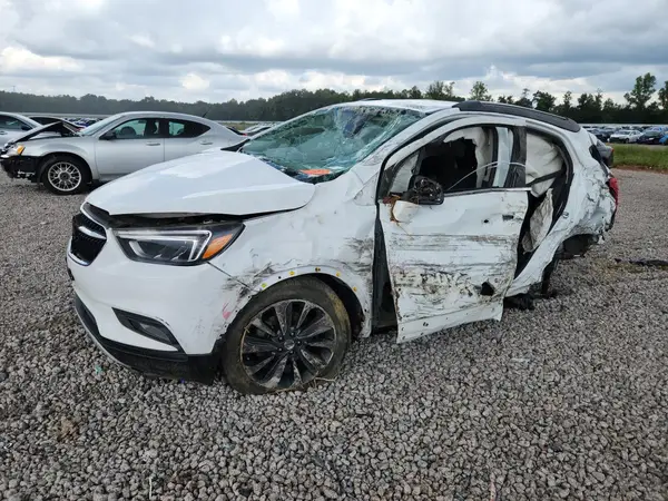 KL4CJCSB5LB061003 — 2020 Buick Encore, Боковая часть (Side), фото до ремонта