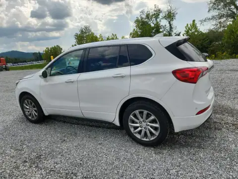 LRBFX2SA1KD013325 — 2019 Buick Envision, foto 2 de Copart 30.09.2026, Parte delantera