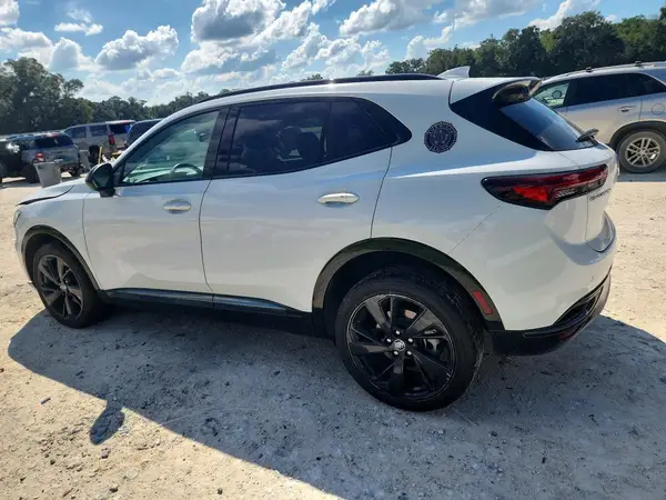 LRBFZNR49ND128805 — 2022 Buick Envision, фото 2 с аукциона Copart 13.10.2026, Передняя часть