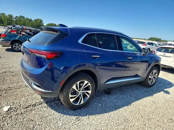 LRBFZNR45PD038523 — 2023 Buick Envision, zdjęcie 3 z Copart 26.10.2026, Przód
