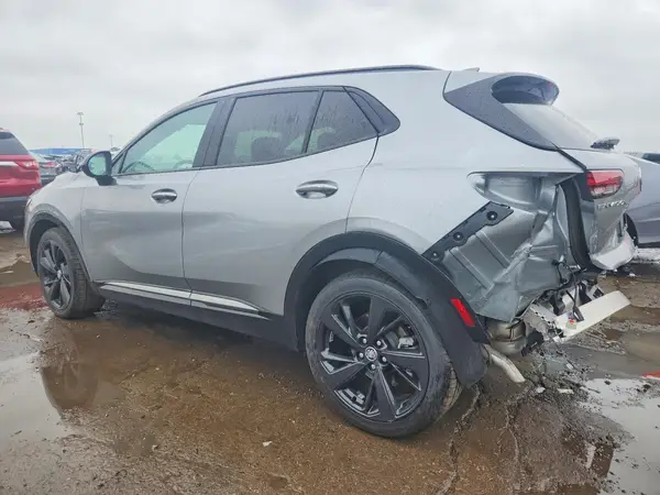 LRBFZNR47PD148702 — 2023 Buick Envision, фото 2 с аукциона Copart, Задняя часть