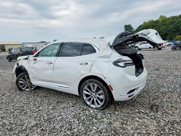LRBFZRR43PD078820 — 2023 Buick Envision, zdjęcie 2 z Copart 08.10.2026, Dachowanie