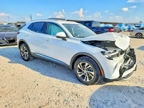 LRBFZNR41PD056131 — 2023 Buick Envision, photo 4 from Copart 20.10.2026, Front end