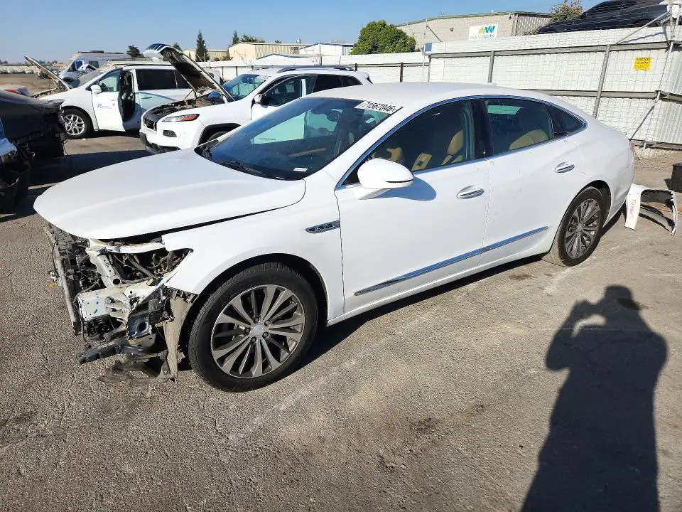 1G4ZP5SS8HU189494 Buick LaCrosse 2017 — повреждение Передняя часть, фото до ремонта