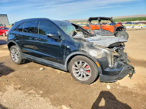 1GYFZFR42MF064028 — 2021 Cadillac XT4, zdjęcie 4 z Copart 22.10.2026, Pożar