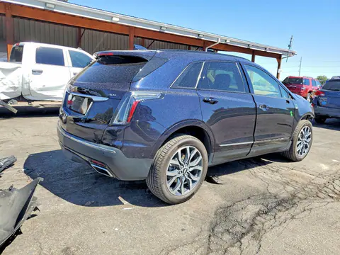 2021 Cadillac XT5 VIN 1GYKNHRS6MZ147190 фото 3