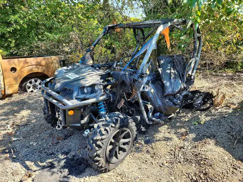 2016 Can-Am Commander VIN 3JBKKAP2XGJ001748 фото 2