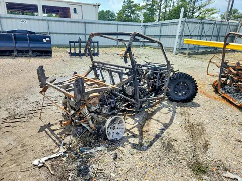 2024 CAN-AM COMMANDER VIN 3JBAWAX41RE000050 фото 4