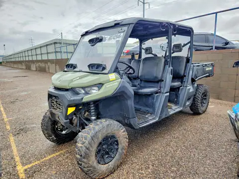 3JBUBAN47MK000463 — 2021 Can-Am Defender, zdjęcie 2 z Copart 15.10.2026, Przód