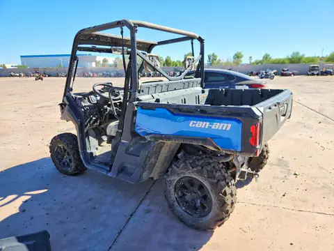 3JBUKAP48PK002112 — 2023 Can-Am Defender, zdjęcie 3 z Copart 20.10.2026, Przód