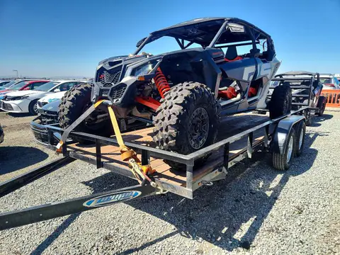 2023 Can-Am Maverick X3 VIN 3JBVNAV20PE000270 фото 2