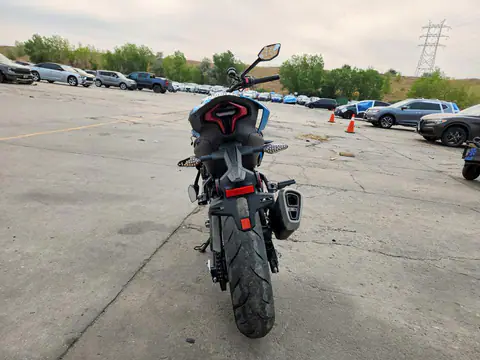 LCEPESLB7R6000614 — 2024 Cf Moto 450NK, фото 4 с аукциона Copart 30.09.2026, Боковая часть