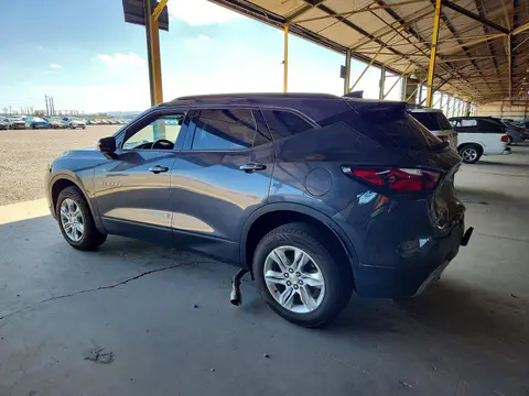 2021 Chevrolet Blazer VIN 3GNKBBRA0MS563792 фото 2