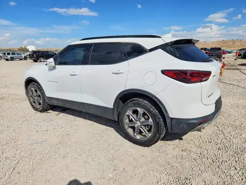 2023 CHEVROLET BLAZER VIN 3GNKBJRS9PS216047 фото 2