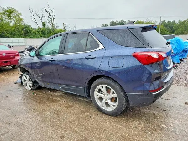 3GNAXTEX2JS525943 — 2018 Chevrolet Equinox, foto 2 de Copart 05.10.2026, Parte delantera