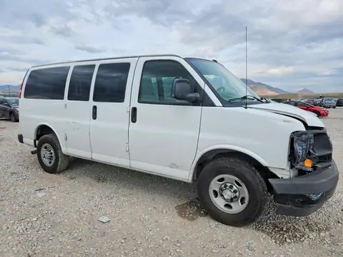 2017 CHEVROLET EXP G3500 VIN 1GAZGLFG7H1314316 фото 4