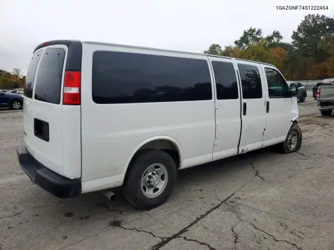 1GAZGNF74S1222454 — 2025 Chevrolet Express, photo 3 from Copart, Front end