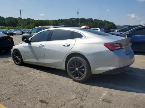 1G1ZD5STXMF038265 — 2021 Chevrolet Malibu, photo 2 from Copart 05.10.2026, Engine fire