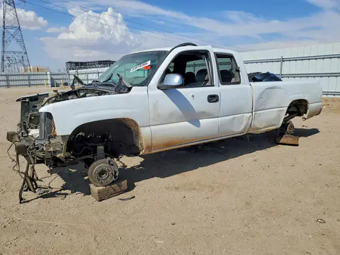 1GCGC29U3YE320564 — 2000 Chevrolet Silverado, Stripped (Stripped), before-repair photos