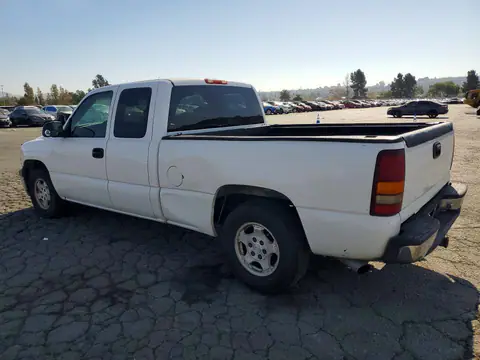 2000 CHEVROLET SILVERADO VIN 1GCEC19T4YZ283039 фото 2