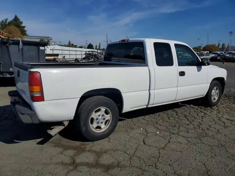 2000 CHEVROLET SILVERADO VIN 1GCEC19T4YZ283039 фото 3