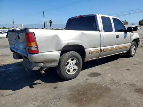 2002 CHEVROLET SILVERADO VIN 2GCEC19V821348735 фото 3
