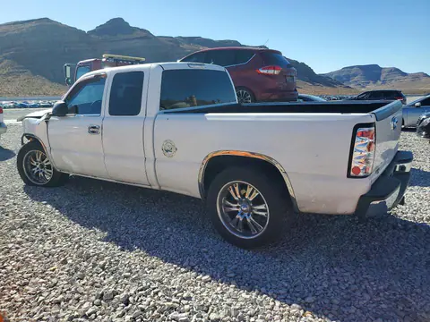 2002 CHEVROLET SILVERADO VIN 2GCEC19W321187655 фото 2