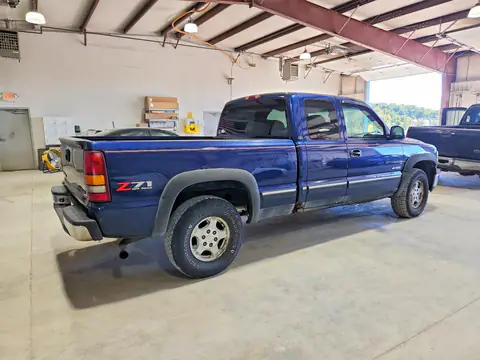 2002 CHEVROLET SILVERADO VIN 2GCEK19V021274696 фото 3