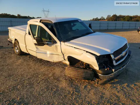 2004 Chevrolet Silverado C1500 VIN 2GCEC19V841219638 фото 4