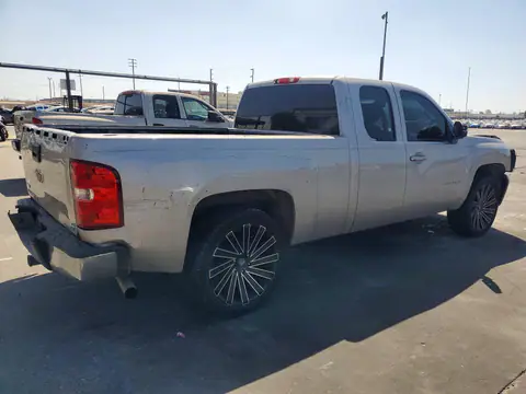 2008 CHEVROLET SILVERADO VIN 2GCEC190081204139 фото 3
