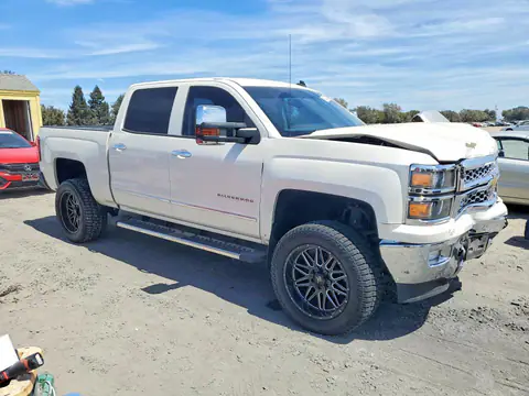 3GCPCSEC8EG303468 — 2014 Chevrolet Silverado, foto 4 de Copart 20.10.2026, Parte delantera