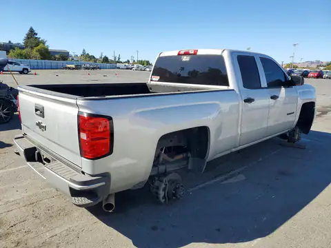 1GC2CVEG4FZ109178 — 2015 Chevrolet Silverado, фото 3 с аукциона Copart 16.10.2026, Разукомплектован
