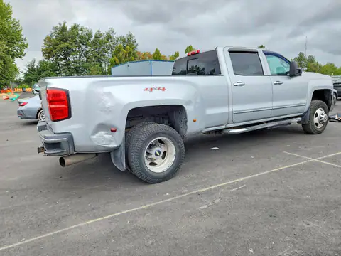 1GC4K0C82FF149609 — 2015 Chevrolet Silverado, zdjęcie 3 z Copart 19.10.2026, Tył