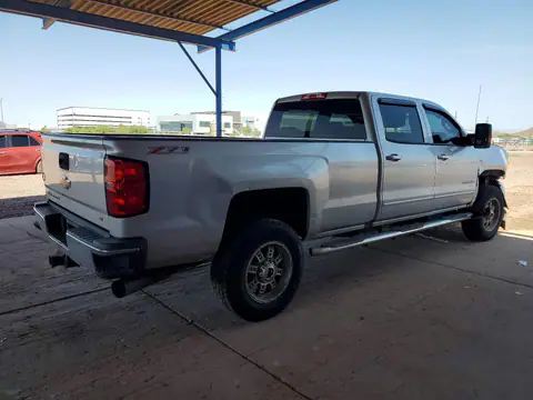 1GC1KVE88GF135227 — 2016 Chevrolet Silverado, photo 3 from Copart 15.10.2026, Front end