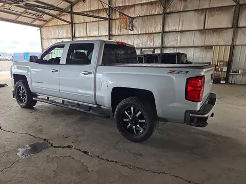 3GCUKREC0GG136542 — 2016 Chevrolet Silverado, zdjęcie 2 z Copart 19.10.2026, Bok