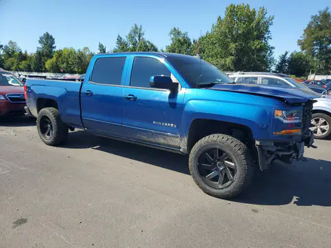 3GCUKREC8HG200036 — 2017 Chevrolet Silverado, ფოტო 4, Copart 28.10.2026, წინა ნაწილი