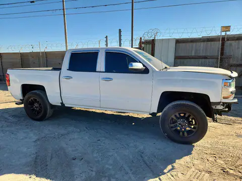 3GCPCREC9HG210004 — 2017 Chevrolet Silverado, ფოტო 4, Copart 26.10.2026, წინა ნაწილი